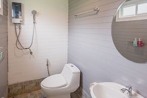 Sakarin Valley Resort & Restaurant