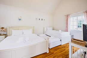 Sakarin Valley Resort & Restaurant