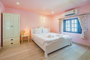 Sakarin Valley Resort & Restaurant