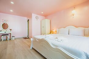 Sakarin Valley Resort & Restaurant