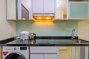 Warm and Cozy Studio at Menteng Park Apartment