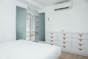 Relax 1BR Apartment at Menteng Square