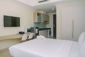 Elegant and Stylish Studio Menteng Park Apartment