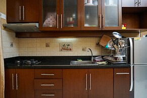 Comfy and Homey 2BR at Mediterania Marina Ancol Apartment