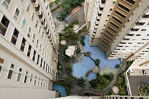 Comfy and Homey 2BR at Mediterania Marina Ancol Apartment