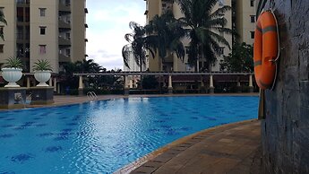 Comfortable 2BR Apartment at Mediterania Palace Residence