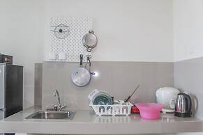 Homey Studio with City View Apartment @ Puri Orchard