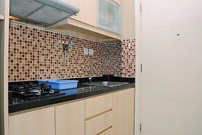 Cozy Living Studio at Cosmo Terrace Apartment