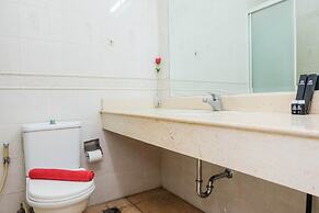 Fully Furnished and Comfortable 2BR Ambassador 2 Apartment