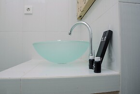 Minimalist and Cozy 1BR Apartment at The Boulevard