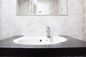 Spacious & Comfy 2BR at Galeri Ciumbuleuit Apartment