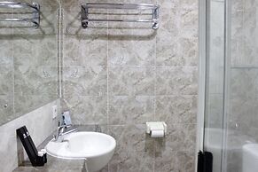 Comfy & Well Appointed 3BR at Galeri Ciumbuleuit 1