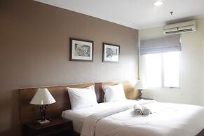 Comfy & Well Appointed 3BR at Galeri Ciumbuleuit 1