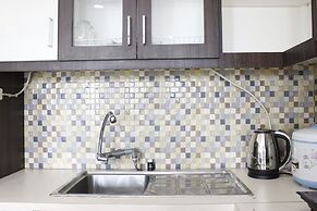 Modern Studio Room at Tamansari La Grande Apartment