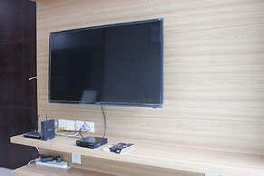 Exquisite 2BR Apartment at Tamansari La Grande near BIP