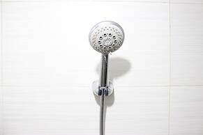 Artistic & Scenic Studio at Gateway Pasteur near Cimahi