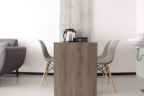 Spacious 2BR Gateway Pasteur Apartment