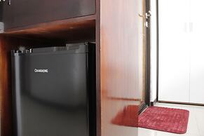 Simply Homey Studio at Gateway Pasteur Apartment near Exit Toll