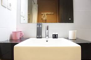 Scenic & Comfy Studio At Beverly Dago near ITB