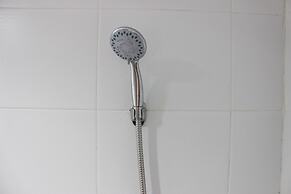 Scenic Studio Apartment at Beverly Dago near ITB