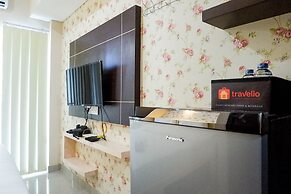 Strategic and Cozy Studio Room Apartment at Tamansari Papilio