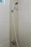 Affordable Price Studio at Sky View Apartment