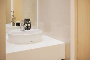 Cozy and Relax Studio Room @ Tree Park BSD Apartment