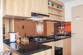 Minimalist and Cozy Studio Room at Ayodhya Apartment