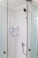 Modern Furnished Studio Room @ The Modern Golf Apartment