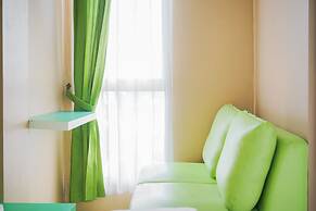 Cozy Studio Apartment at Tamansari Skylounge near Soetta Airport