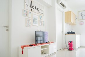 Comfy and Modern 2BR Apartment at Aeropolis Residence