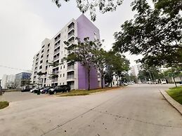 Comfy and Modern 2BR Apartment at Aeropolis Residence