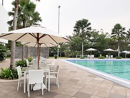 Minimalist and Stylish Studio Aeropolis Tangerang Apartment