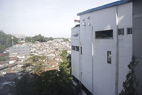 Homey 2BR Apartment at The Jarrdin Cihampelas