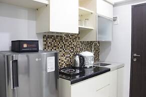 Bright and Comfy 2BR The Jarrdin Cihampelas Apartment