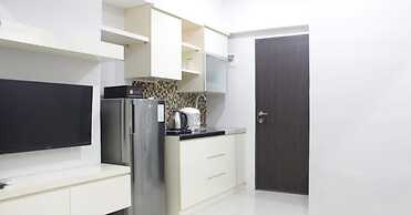 Bright and Comfy 2BR The Jarrdin Cihampelas Apartment