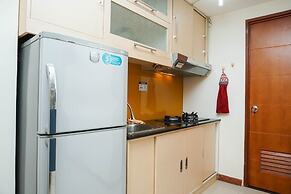 Cozy and Minimalist 2BR at Marbella Kemang Apartment