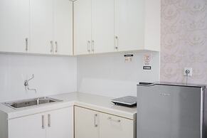 Minimalist 2BR at Emerald Bintaro Apartment