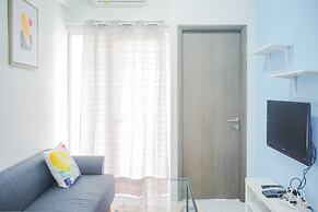Comfy and Stylish 2BR Emerald Bintaro Apartment