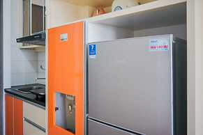 Cozy Studio Apartment at Emerald Bintaro near British School