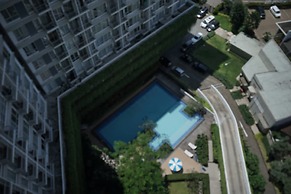 Minimalist and Warm Studio Apartment at Bintaro Plaza Residence