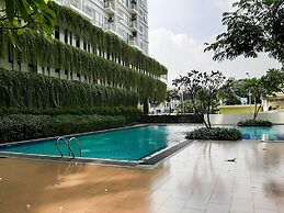 Minimalist and Warm Studio Apartment at Bintaro Plaza Residence