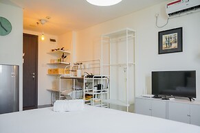 Minimalist Design Studio Apartment at Bintaro Icon