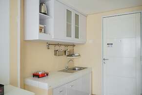 Relaxing Studio Apartment at Bintaro Plaza Residences with City View