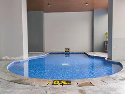 Compact and Cozy Tamansari Mahogany Studio Apartment