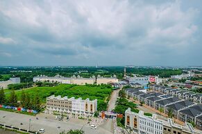 Fully Furnished and Comfortable 1BR Mustika Golf Apartment