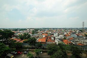 Relax Studio Apartment at Green Palace Kalibata