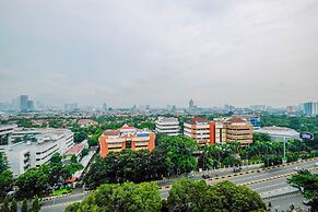 Minimalist 2BR Apartment at Kalibata City near Shopping Center