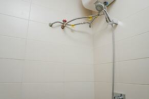 New Furnished and Comfortable Studio Woodland Park Apartment