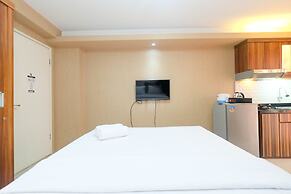 Comfortable and Clean Studio Green Palace Kalibata Apartment